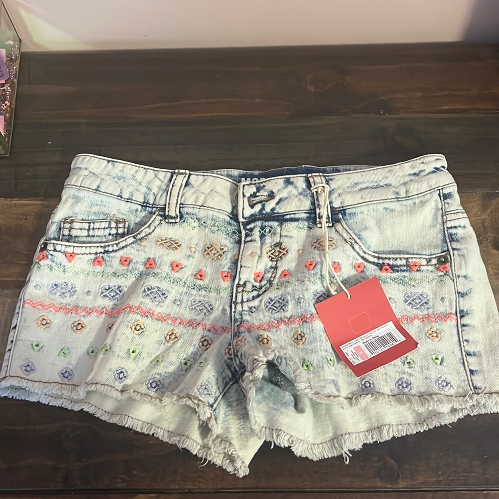 Mossimo shorts